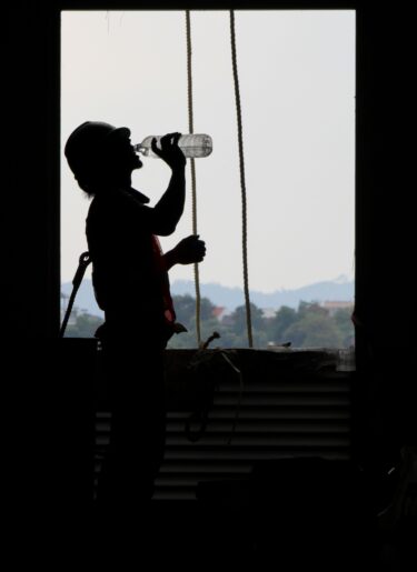 Extreme heat at work article cover
